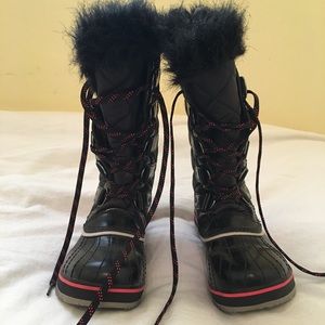SOREL Joan of Arctic Boots 6.5 NWOT